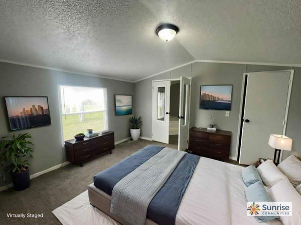 1997 Commadore Manufactured Home