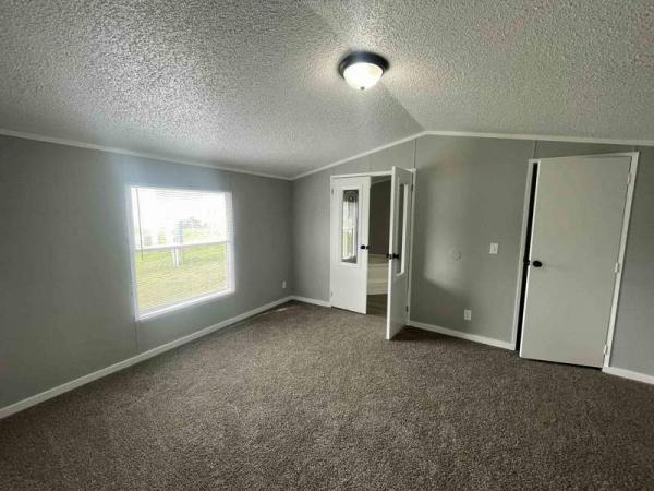 1997 Commadore Manufactured Home