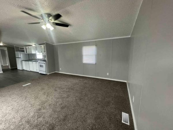1997 Commadore Manufactured Home
