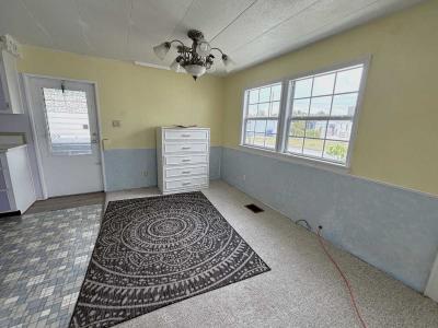Photo 5 of 11 of home located at 874 Jacaranda Circle Venice, FL 34285