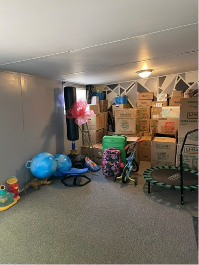 Photo 4 of 16 of home located at 27501 Clairet Dr, #690 Romulus, MI 48174