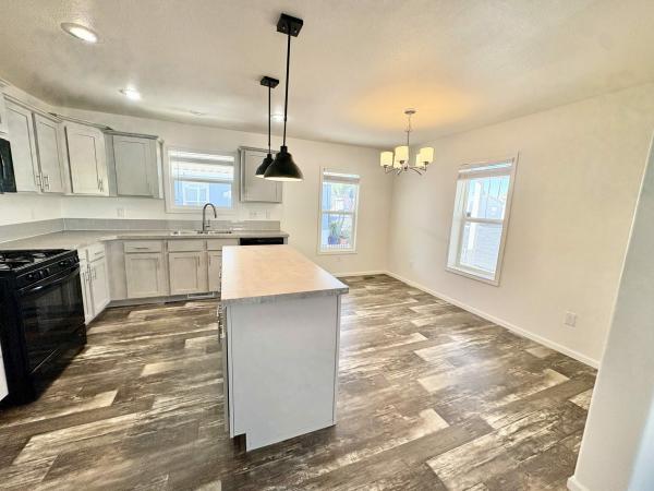 2021 Clayton  Home