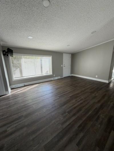 Photo 3 of 11 of home located at 3349 George St, #191 Wixom, MI 48393