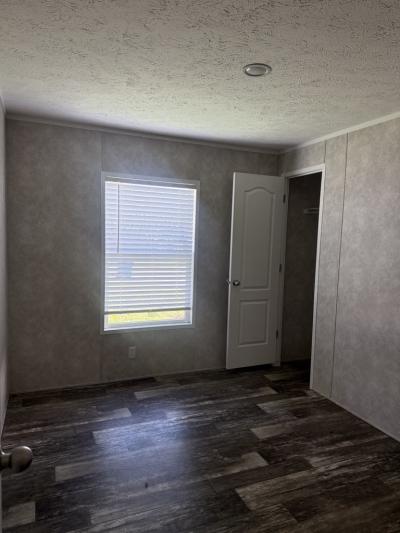 Photo 5 of 7 of home located at 134 American Ave Pontiac, IL 61764