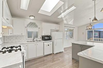 Photo 4 of 8 of home located at 600 E. Weddell Dr. #77 Sunnyvale, CA 94089