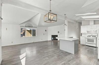 Photo 5 of 8 of home located at 600 E. Weddell Dr. #77 Sunnyvale, CA 94089