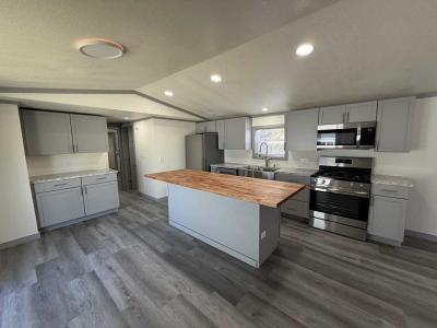 Mobile Home at 4221 S 6th St. D15 Milwaukee, WI 53221