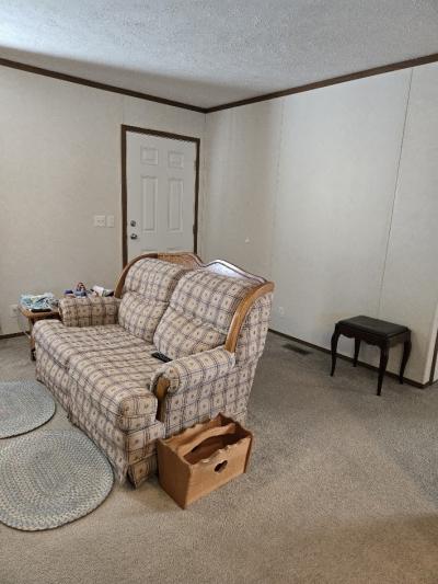 Photo 2 of 8 of home located at 431 Topaz Circle Whitmore Lake, MI 48189