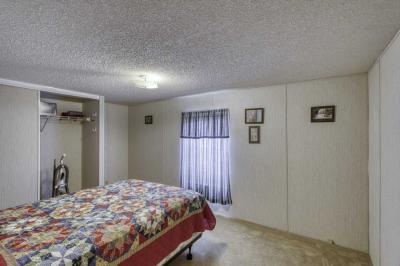 Photo 5 of 32 of home located at 122 Lone Oak Drive Kingsland, TX 78639