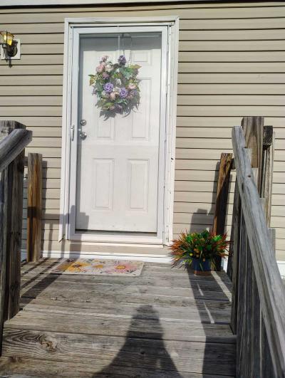 Photo 4 of 6 of home located at 420 Kay Street Andover, KS 67002