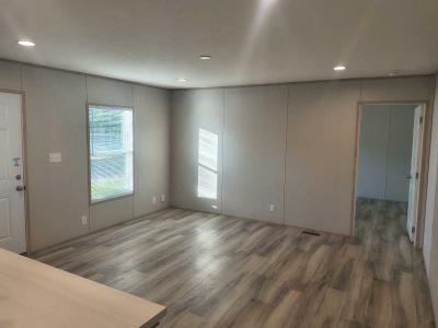 Photo 4 of 16 of home located at 7534 Us-60 #116 Republic, MO 65738