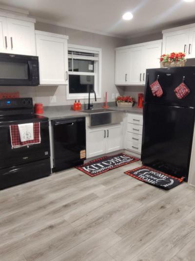 Mobile Home at 2901 Coachlight Place Saint Joseph, MO 64503