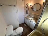 1971 HILLCREST Mobile Home