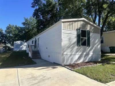 Mobile Home at 255 Pamela Ave Belton, MO 64012