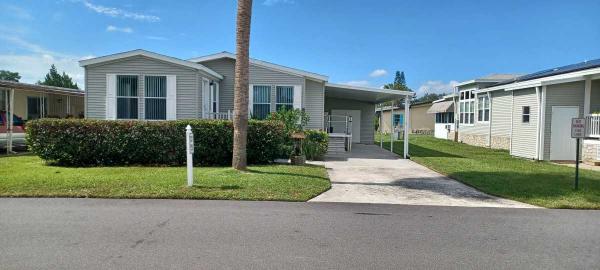 2005  Mobile Home For Sale