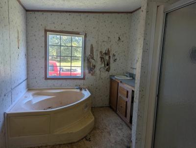 Photo 2 of 10 of home located at 148 Centerville Rd Hartsville, SC 29550