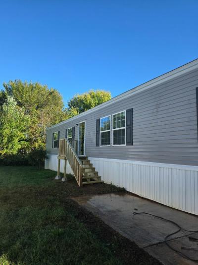 Mobile Home at 136 Rolling Acres Lane Clinton, TN 37716