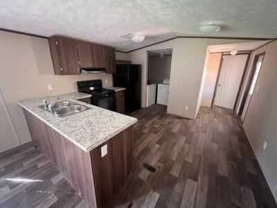 Photo 3 of 9 of home located at 124 County Road 521 Saltillo, MS 38866