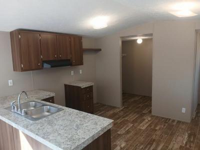 Photo 4 of 26 of home located at 475 Landis Lane Mount Washington, KY 40047