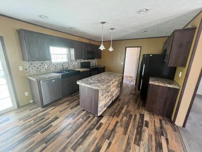 Photo 3 of 14 of home located at 3486 Looxahoma Tyro Senatobia, MS 38668