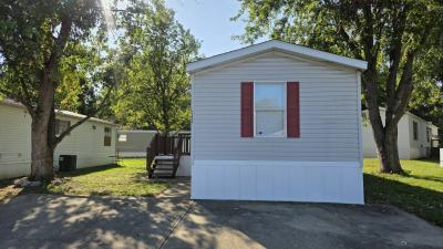 Mobile Home at 3854 Silkwood Ln Lot Swl3854 Columbus, IN 47203