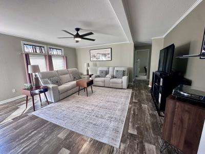 Photo 4 of 12 of home located at 1325 Mink Loop Georgetown, TX 78626
