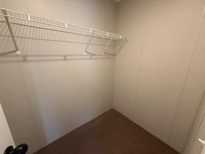 Photo 2 of 12 of home located at 875 Julianna Drive Flint, MI 48506
