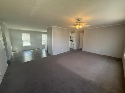 Photo 5 of 12 of home located at 875 Julianna Drive Flint, MI 48506