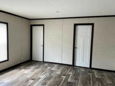 Photo 4 of 13 of home located at 2191 East Ohio Pike 112 Amelia, OH 45102