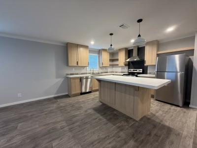 Photo 4 of 24 of home located at 39248 Us Hwy 19N  #313 Tarpon Springs, FL 34689