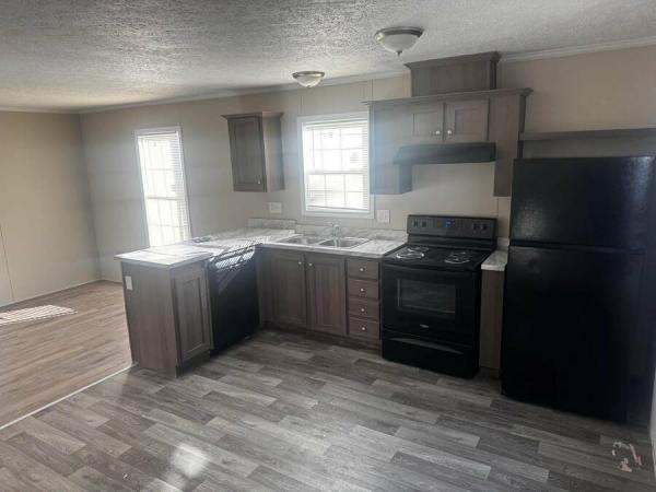 2022 RA1652 202  Home
