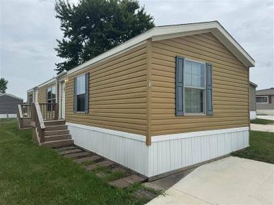 Mobile Home at 2220 Dunkelburg Rd Lot#715 Fort Wayne, IN 46819