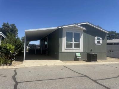 Photo 4 of 31 of home located at 5001 W Florida Ave, #372 Hemet, CA 92545