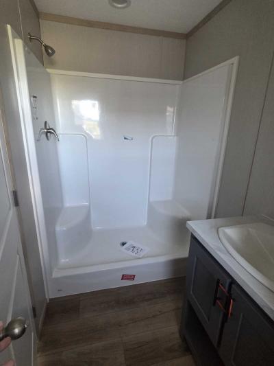 Photo 4 of 17 of home located at 236 Charlestown Road Martinsburg, WV 25405