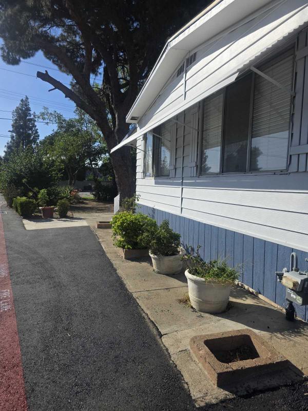 1974 Fashion Manor Mobile Home For Sale