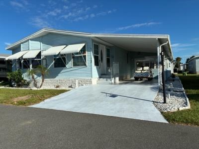 Photo 2 of 24 of home located at 1701 W Commerce Ave Lot # 160 Haines City, FL 33844