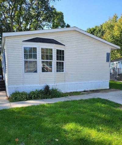 Mobile Home at 1984 Lovell Ct #105 Milford, MI 48381