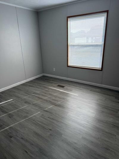 Photo 3 of 10 of home located at 80 chestnut ct Mansfield, OH 44906