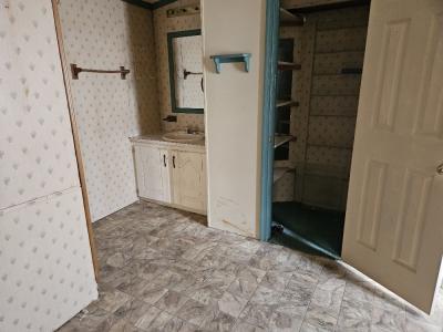 Photo 4 of 7 of home located at 4 Gypsum Dr Newark, DE 19713