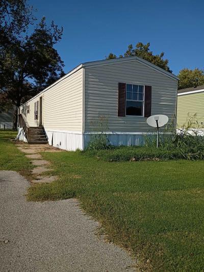 Mobile Home at 8900 NE 106th Terr. #51 Kansas City, MO 64157