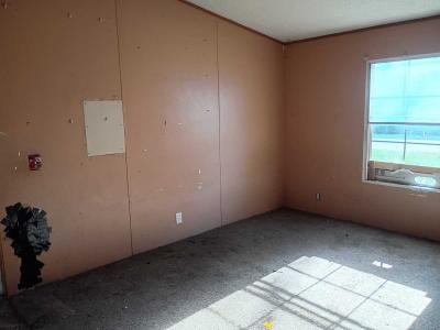 Photo 5 of 14 of home located at 8900 NE 106th Terr. #51 Kansas City, MO 64157