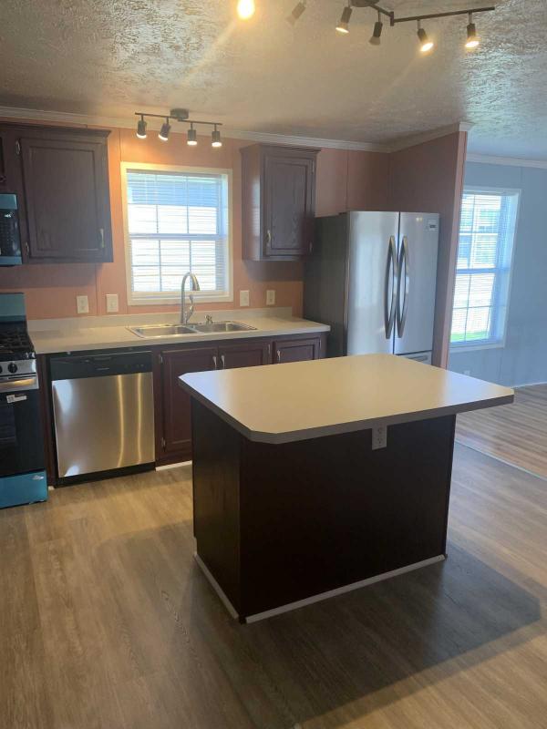 2003 Dutch Manufactured Home
