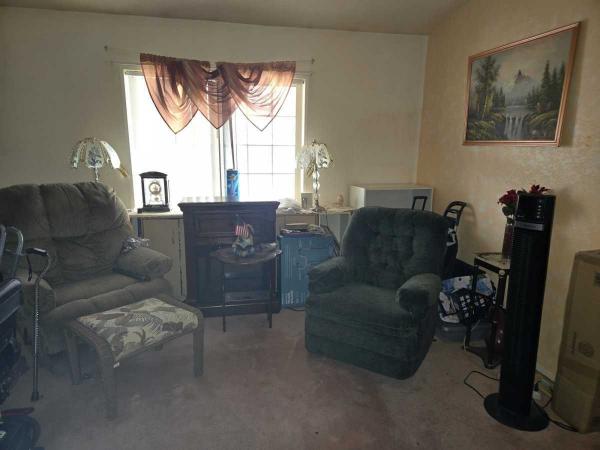 1996 Hallmark CHARLESTON IV Mobile Home