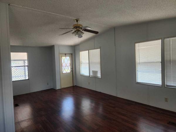 1988  Mobile Home For Sale