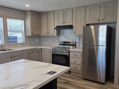 Mobile Home at 12 Ann Way W.. Winter Haven, FL 33880
