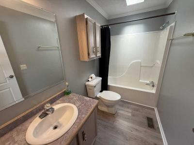 Photo 2 of 16 of home located at 322 Lilac Ln Matteson, IL 60443