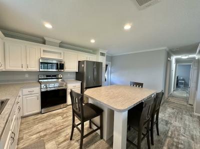 Photo 2 of 21 of home located at 12116 SW County Rd. #258 Lake Suzy, FL 34269