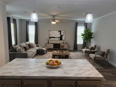 Photo 5 of 11 of home located at 9 Anita Court Sorrento, FL 32776