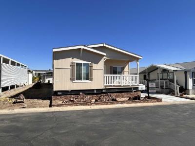 Photo 2 of 26 of home located at 1400 W 13th Street #28 Upland, CA 91786