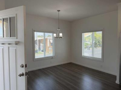 Photo 5 of 26 of home located at 1400 W 13th Street #28 Upland, CA 91786